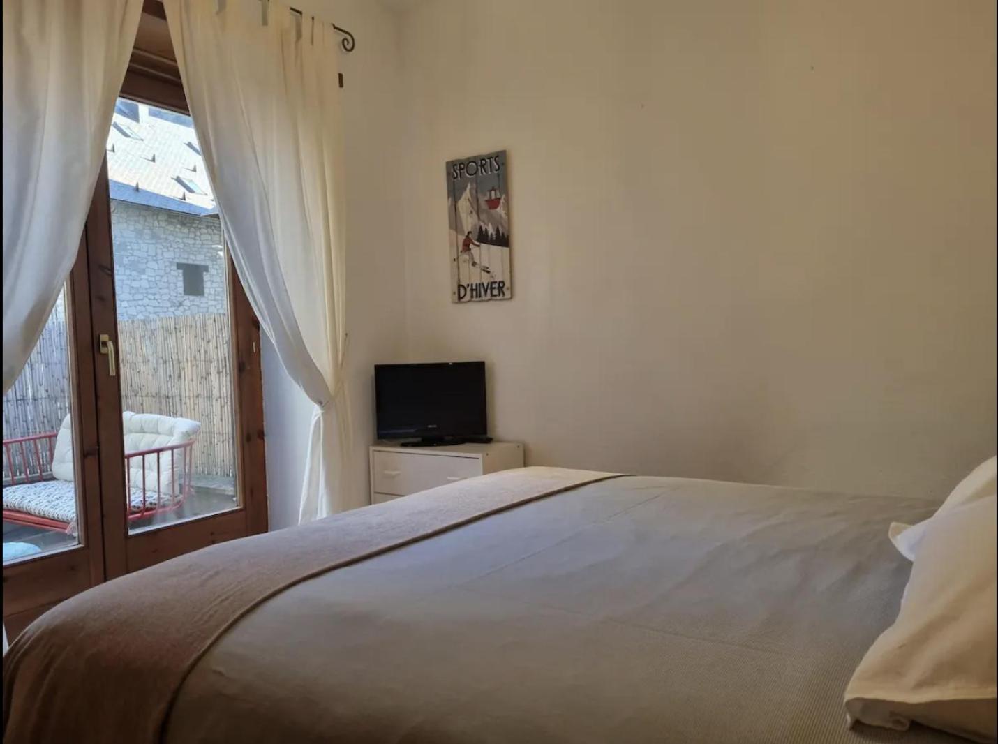 Check-In Casas El Rincon Apartment Benasque Exterior photo