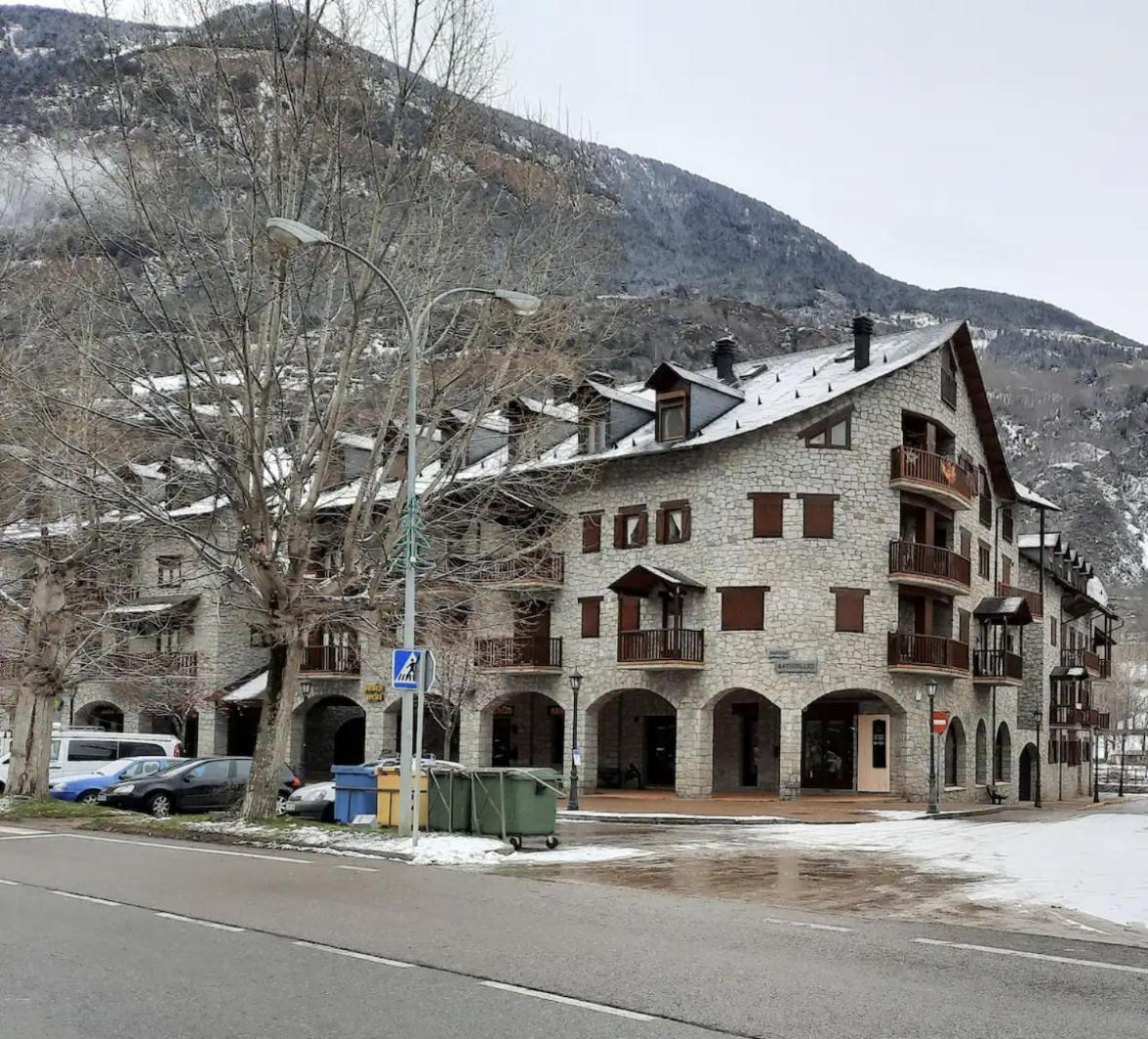 Check-In Casas El Rincon Apartment Benasque Exterior photo